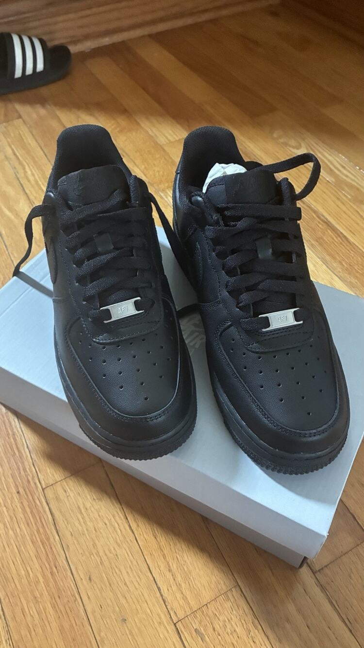 Nike Air Force 1 07 Low Triple Black Size 8 Womens New With Box